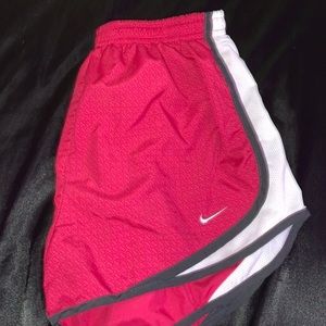 dark pink nike shorts